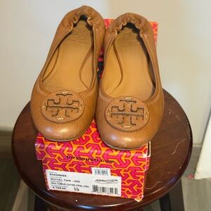 Tory Burch Royal Tan Leather Flats
